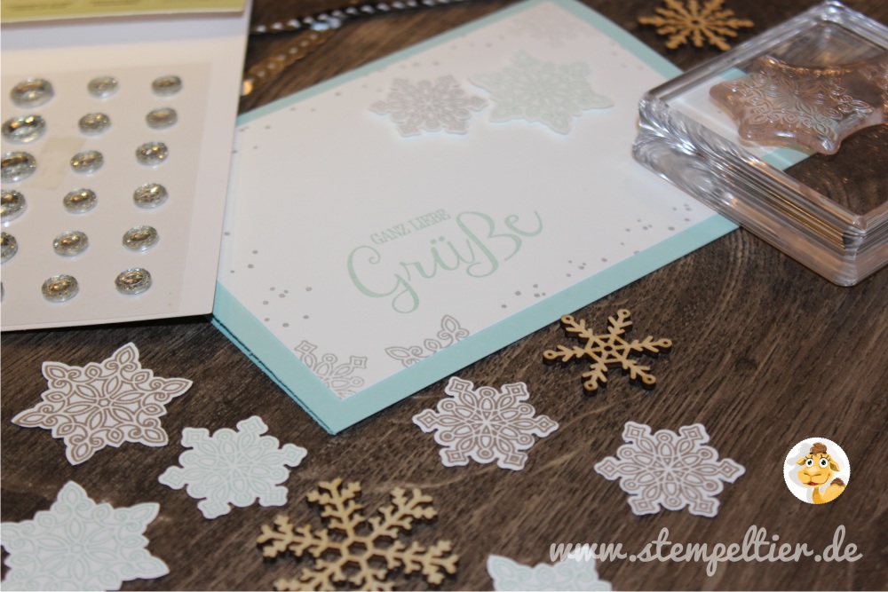 stampinup_stempeltier_flockenzauber_winterkatalog_karte-schneeflocke_snowflake01aquamarin_holz