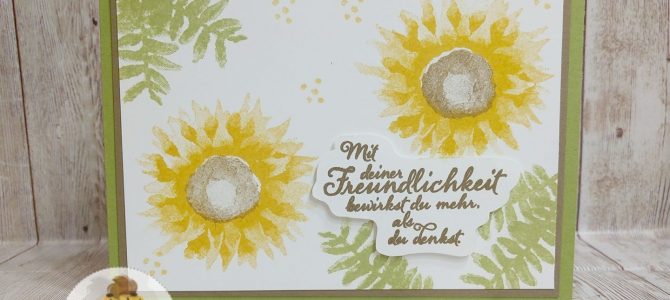 Vorschau auf den Herbstanfang mit Sonnenblumen